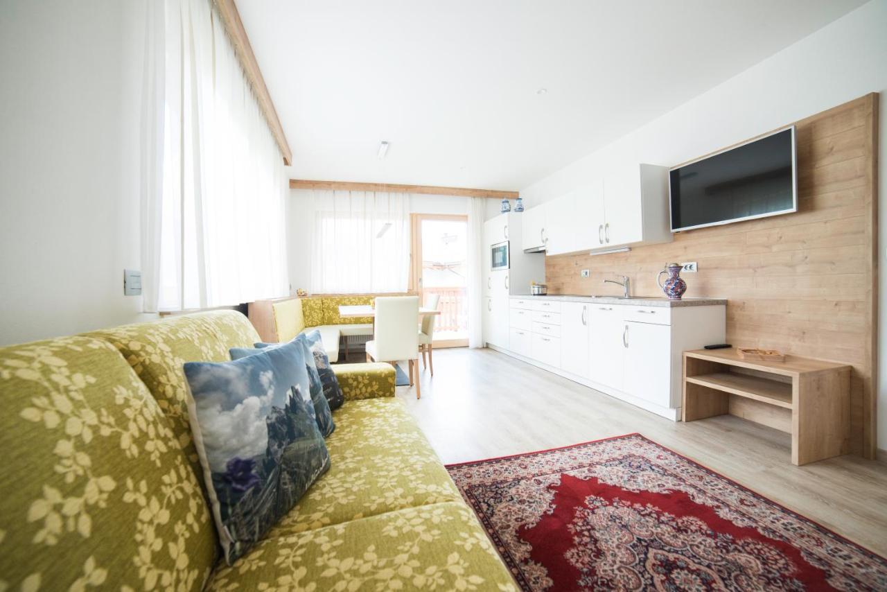Residence Ravisa Dolomites Σέλβα ντι Βαλ Γκαρντένα Εξωτερικό φωτογραφία