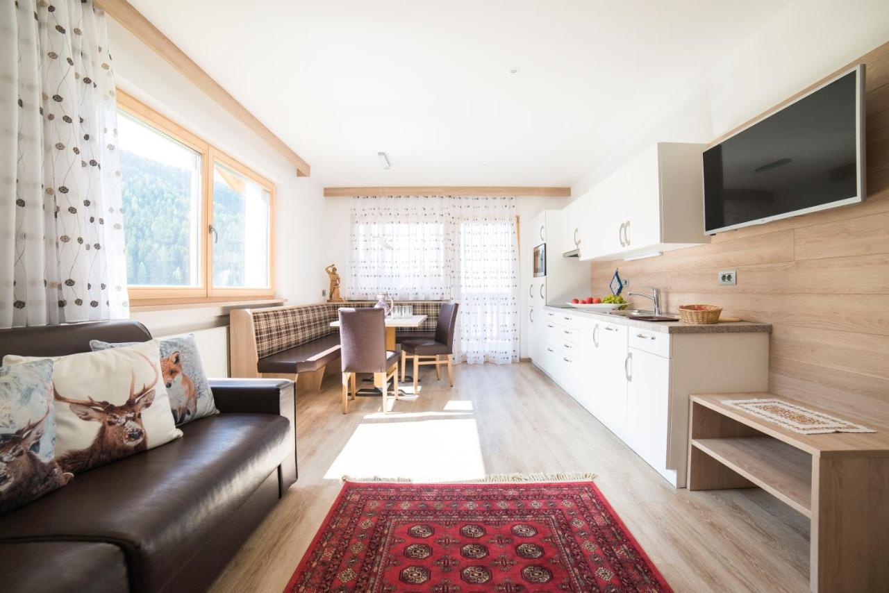 Residence Ravisa Dolomites Σέλβα ντι Βαλ Γκαρντένα Εξωτερικό φωτογραφία